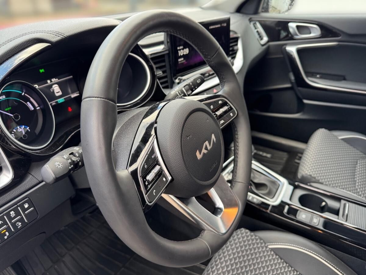 Kia XCeed 1.6 Plug-in Hybrid Spirit Navi/Kamera/LED