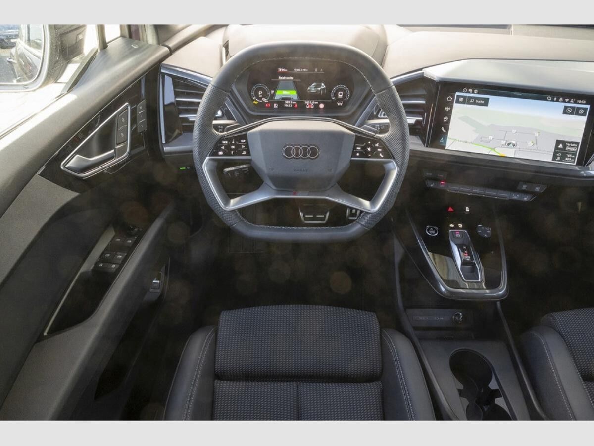 Audi Q4 e-tron 35 S line ACC*Matrix*AHK*360°*Navi