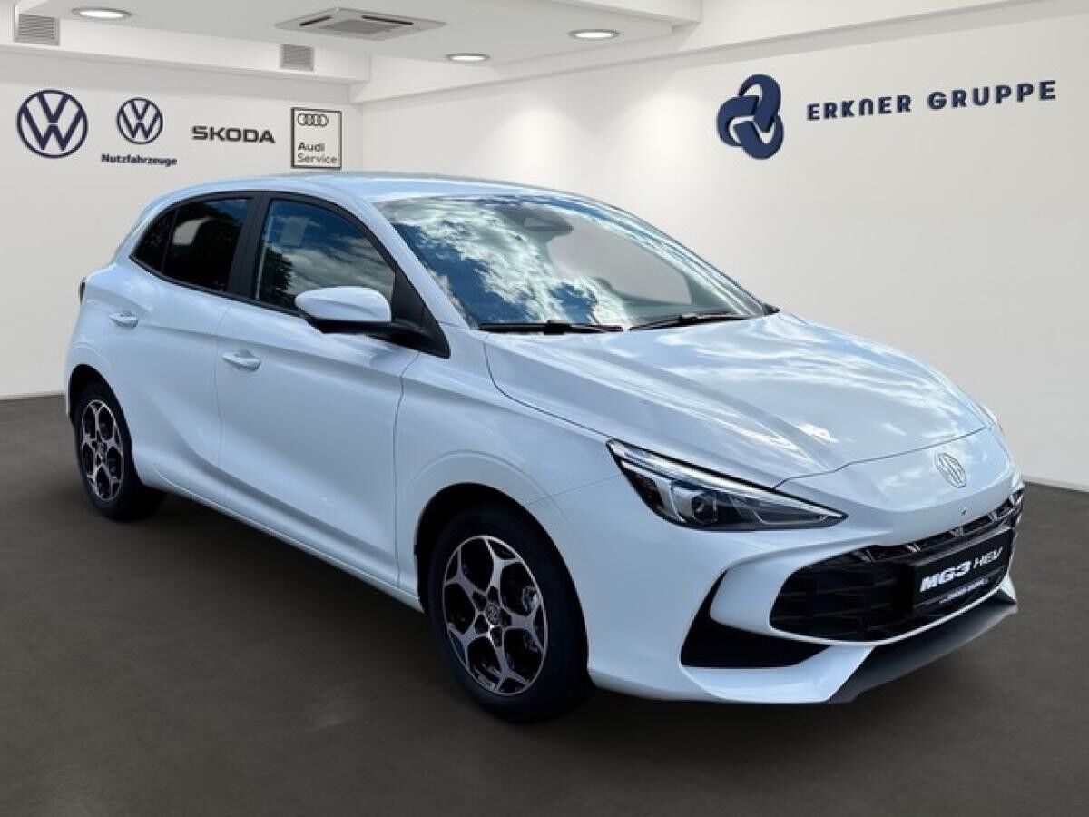 MG MG3 3 HEV LUXURY LED+360+TEMPOMAT+APP-CONN+++