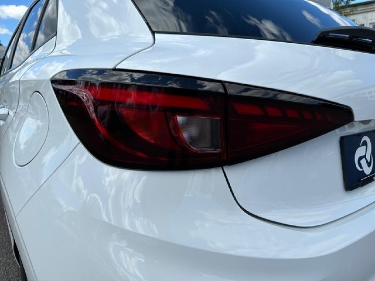 MG MG3 3 HEV LUXURY LED+360+TEMPOMAT+APP-CONN+++