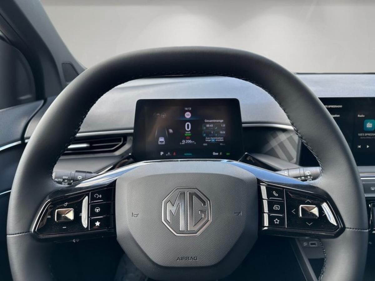 MG MG3 3 HEV LUXURY LED+360+TEMPOMAT+APP-CONN+++