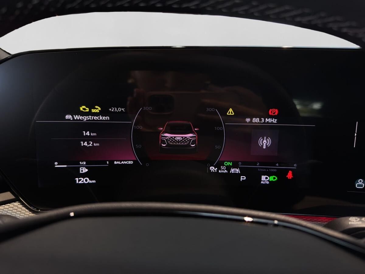 Audi Q5 SUV TDI quattro 2x S-LINE 21'' Pano HUD Luft (SONDERLEASING)