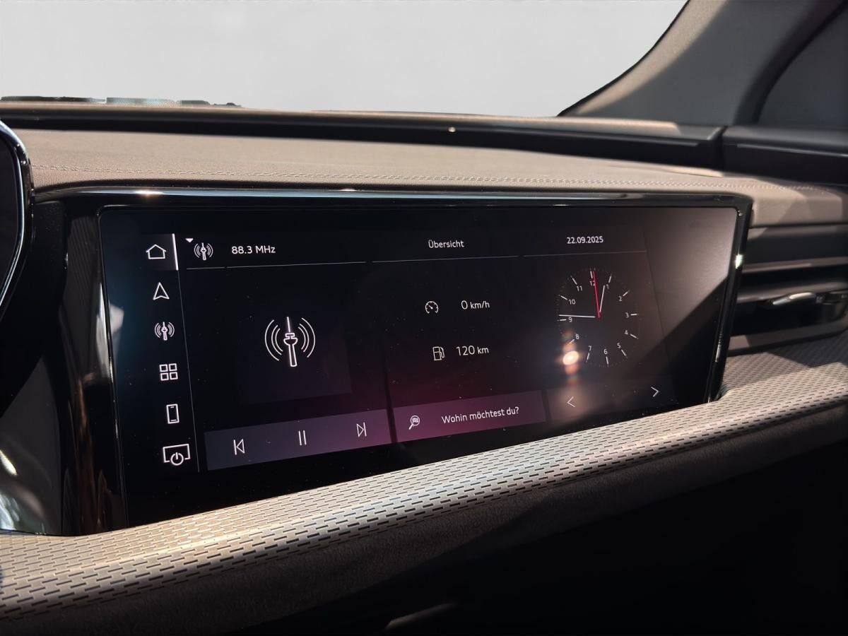 Audi Q5 SUV TDI quattro 2x S-LINE 21'' Pano HUD Luft (SONDERLEASING)