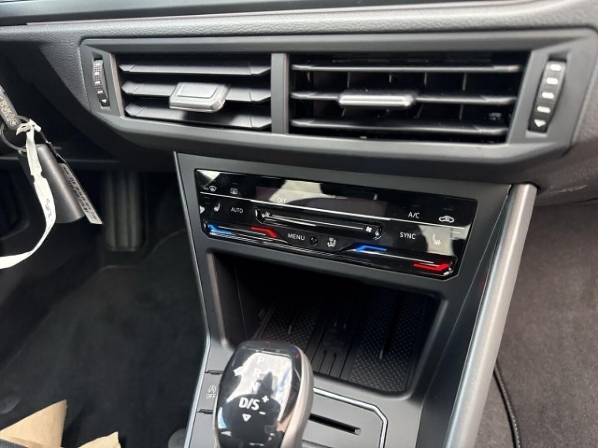 Volkswagen Taigo R-Line 1,5 l TSI OPF 110 kW (150 PS) 7-Gang-Doppelkupplungsgetriebe DSG