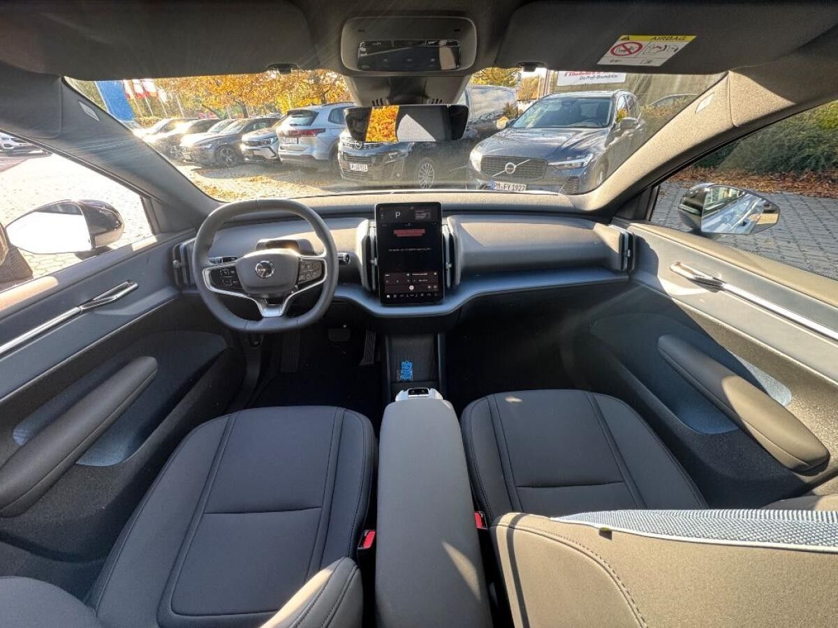 Volvo EX30 Single M. Extended Range RWD Plus+SOFORT