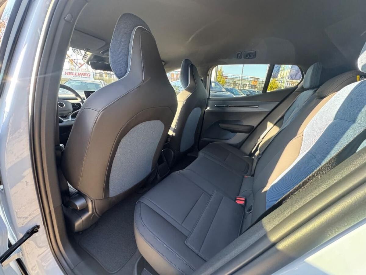 Volvo EX30 Single M. Extended Range RWD Plus+SOFORT