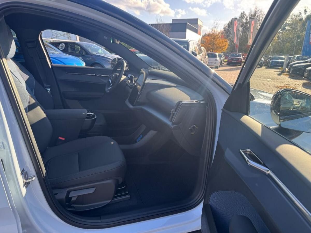 Volvo EX30 Single M. Extended Range RWD Plus+SOFORT