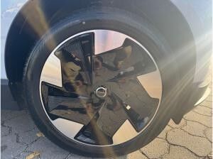 Volvo EX30 Single M. Extended Range RWD Plus+SOFORT