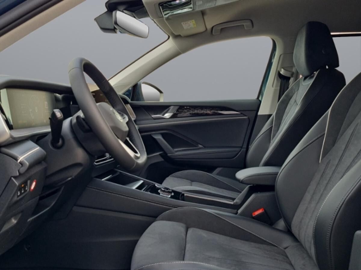 Volkswagen Tayron 2.0 TDI DSG ELEGANCE+AHK+MATRIX+NAVI+WR+P