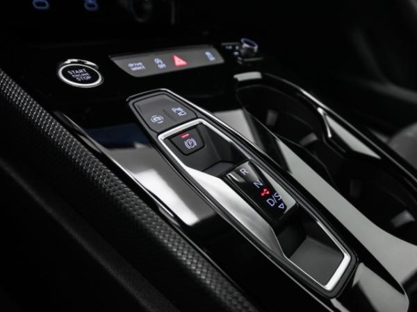 Audi A5 Avant TFSI quattro AHK ACC Navi CarPlay