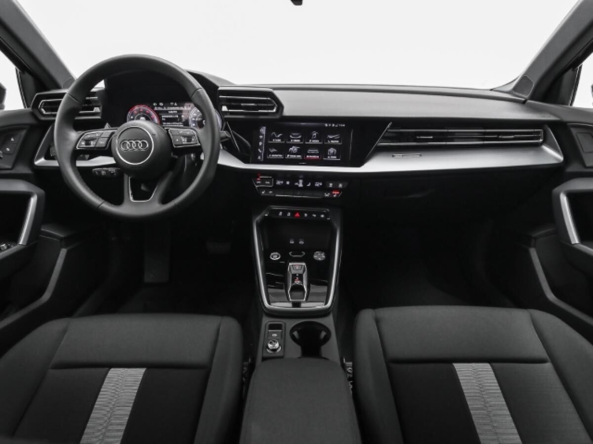 Audi A3 Sportback TFSI S tronic LED Navi CarPlay