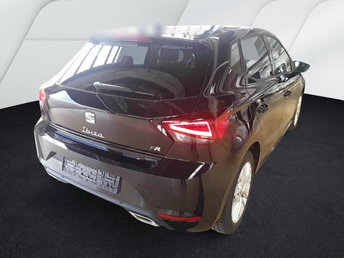 Seat Ibiza 1.0 TSI DSG FR KAMERA NAVI LED