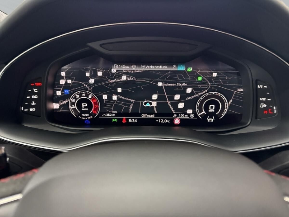 Audi RS Q8 performance 360°+AHK+Keramik+Pano+Sthz