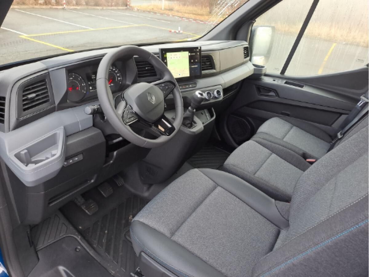 Renault Master FWD Kasten extra L2H2 3,5t Blue dCi 130 Euro6e