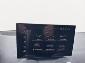 Audi Q2 advanced 35 TFSI S tronic LED-Matrix Pano S line