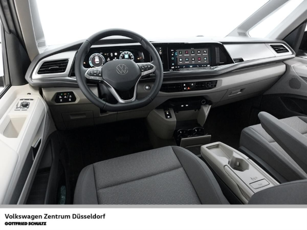 Volkswagen T7 Multivan 2.0 TDI Langer Überhang (Düsseldorf)
