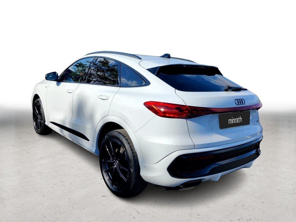 Audi Q5 Sportback TFSI S-LINE PANO AHK TECH-PLUS MMI EXPERIENCE-PLUS