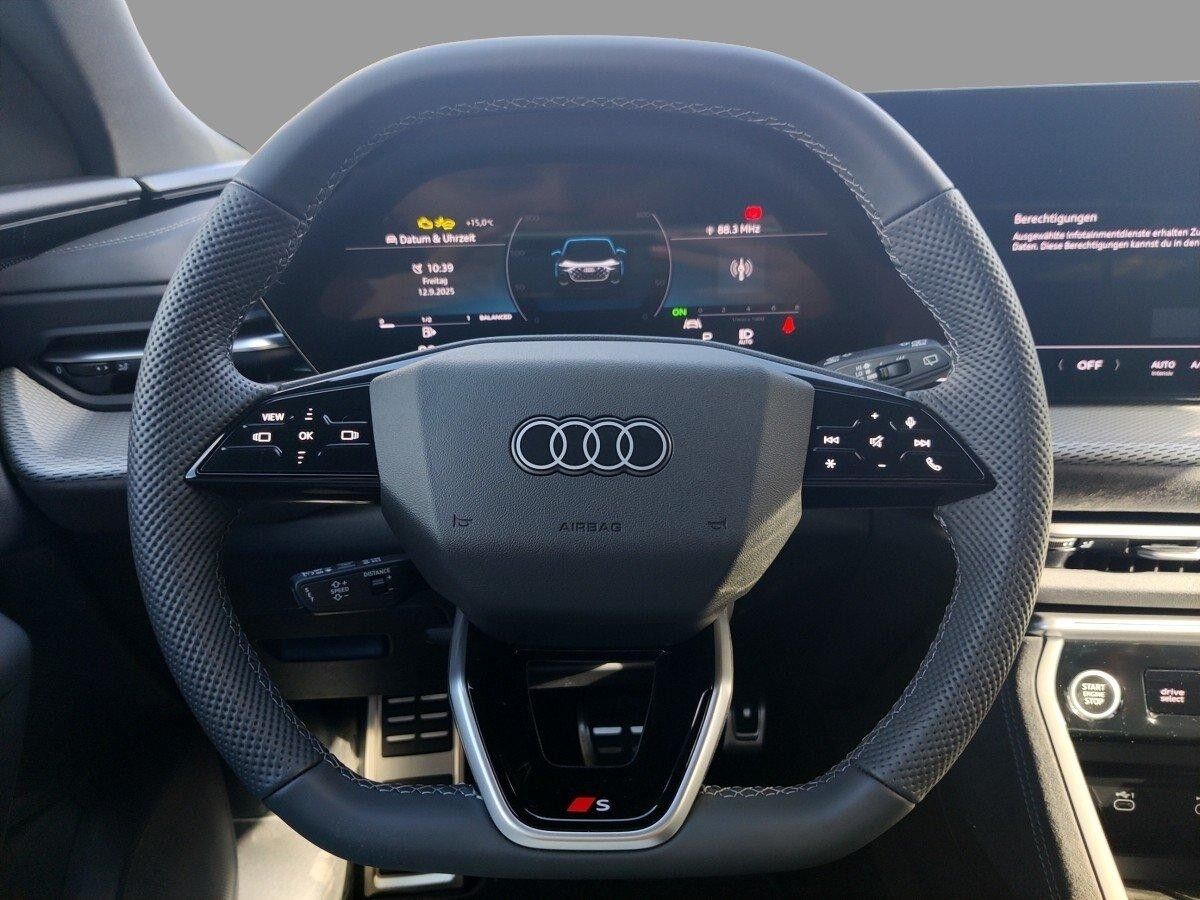 Audi Q5 Sportback TFSI S-LINE PANO AHK TECH-PLUS MMI EXPERIENCE-PLUS