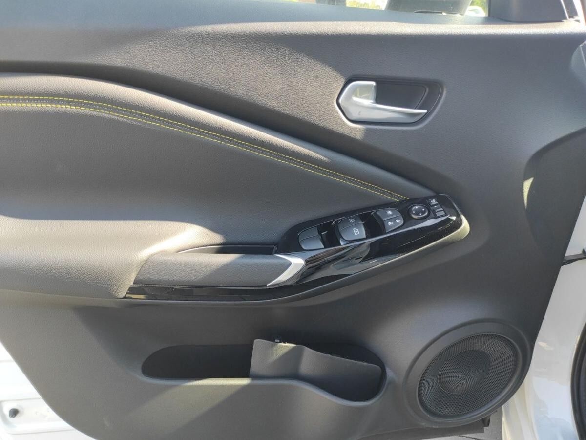 Nissan Juke Hybrid N-Sport 143 PS / Bose / 20" / Leder / 360 Grad