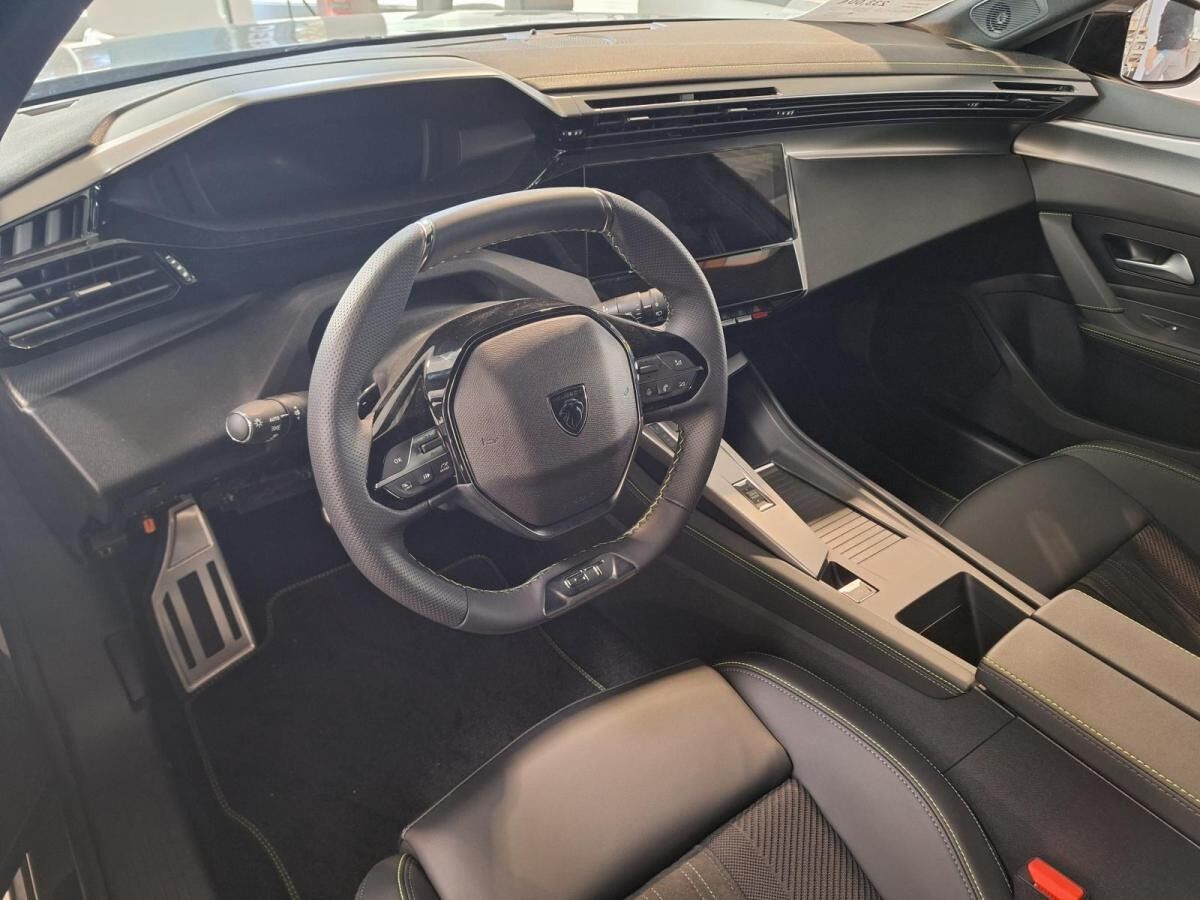 Peugeot 308 GT - BlueHDI  - 130 PS  -  Komfort Paket Plus - Tageszulassung - SOFORT VERFÜGBAR