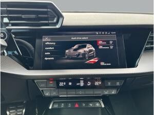 Audi RS3 Sportback 2.5 TFSI quattro HUD+PANO+NAVI+LEDER+MATRIX-LED