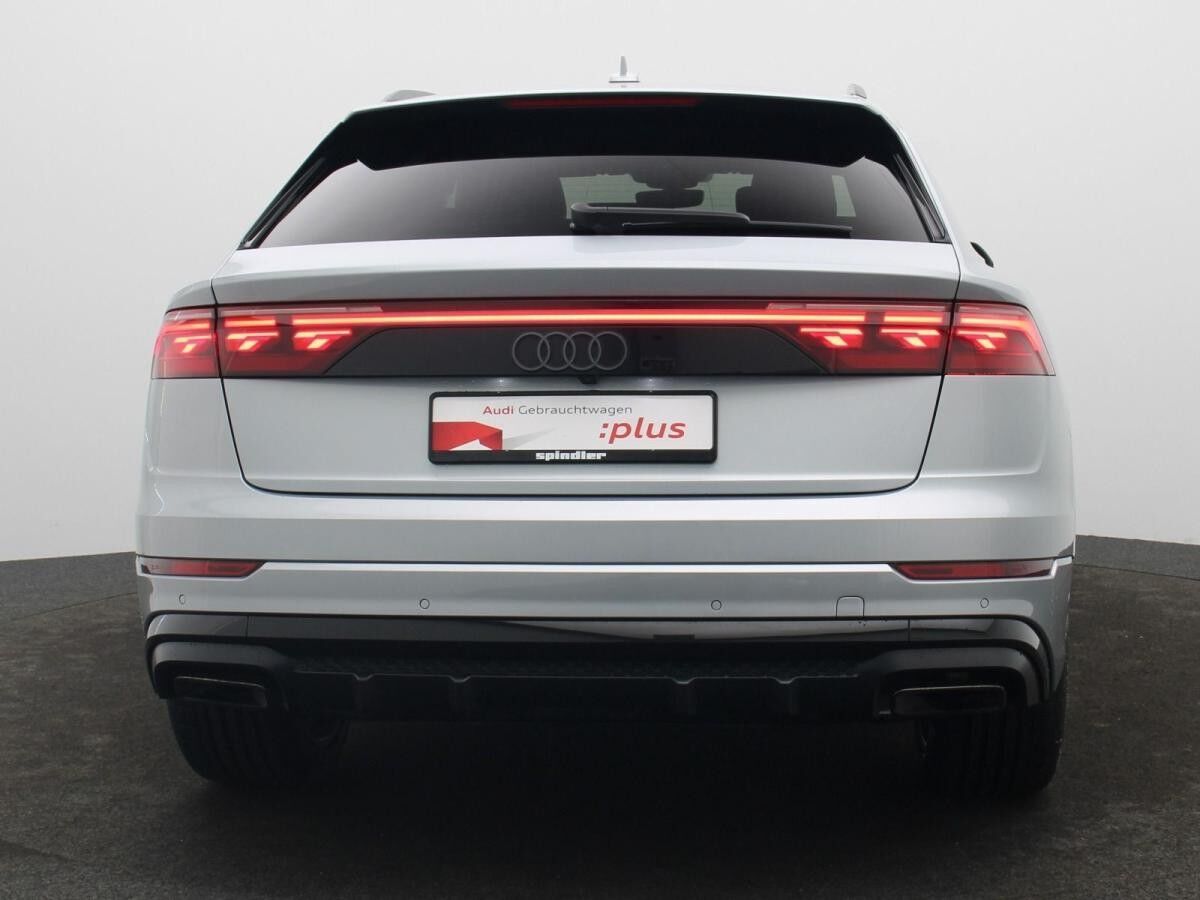 Audi Q8 S-Line 50TDI quattro / Pano, Matrix, B&O, AHK