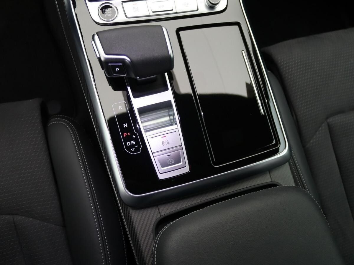 Audi Q8 S-Line 50TDI quattro / Pano, Matrix, B&O, AHK