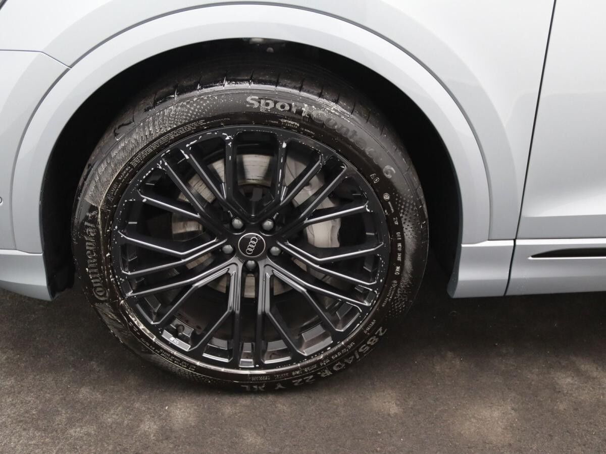 Audi Q8 S-Line 50TDI quattro / Pano, Matrix, B&O, AHK