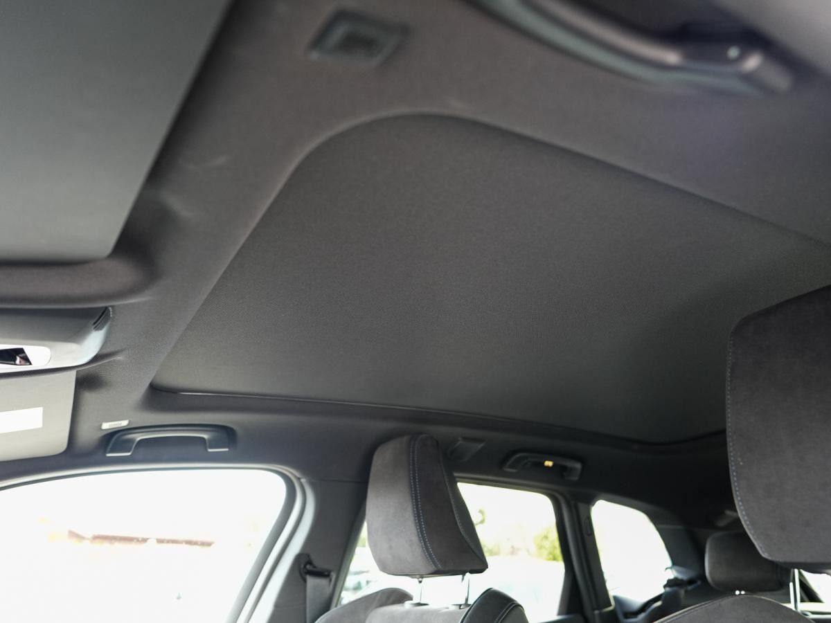 BMW 218 i Active Tourer M-Sport AHK *MEHRERE FARBEN*