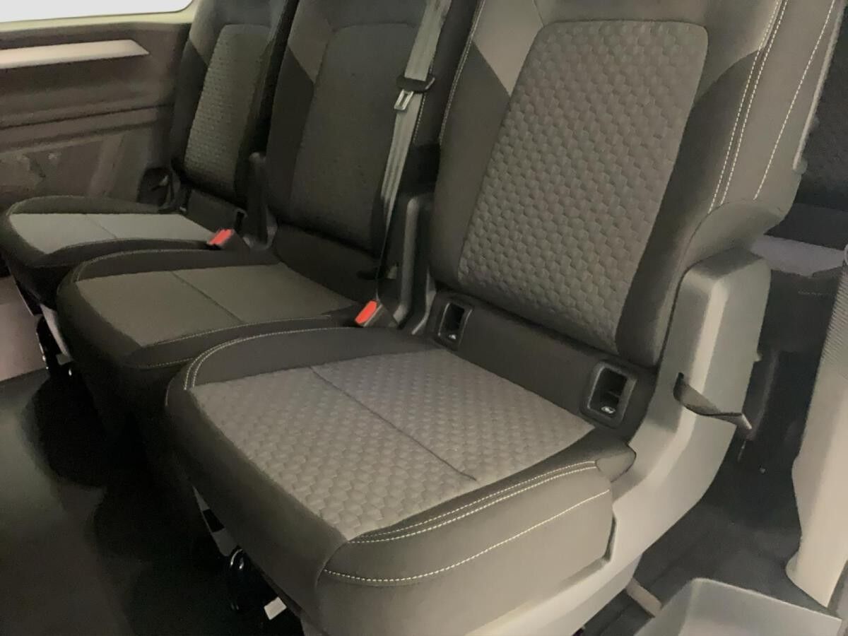 Volkswagen Caravelle T7 Life 2.0 TDI 4MO LANG *9SI/AHK/NAVI/KLIMA/17"/ALLWETTER*