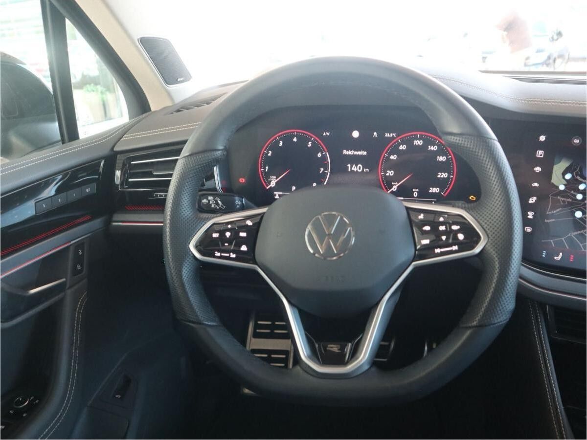 Volkswagen Touareg R-Line 3.0 V6 TSI DSG*4Motion*PANO*AHK*STHZG*LUFT*360°*