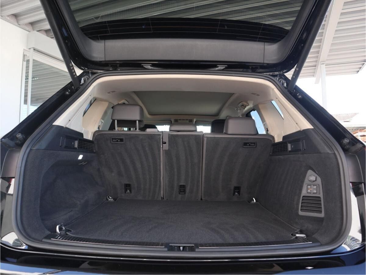 Volkswagen Touareg R-Line 3.0 V6 TSI DSG*4Motion*PANO*AHK*STHZG*LUFT*360°*