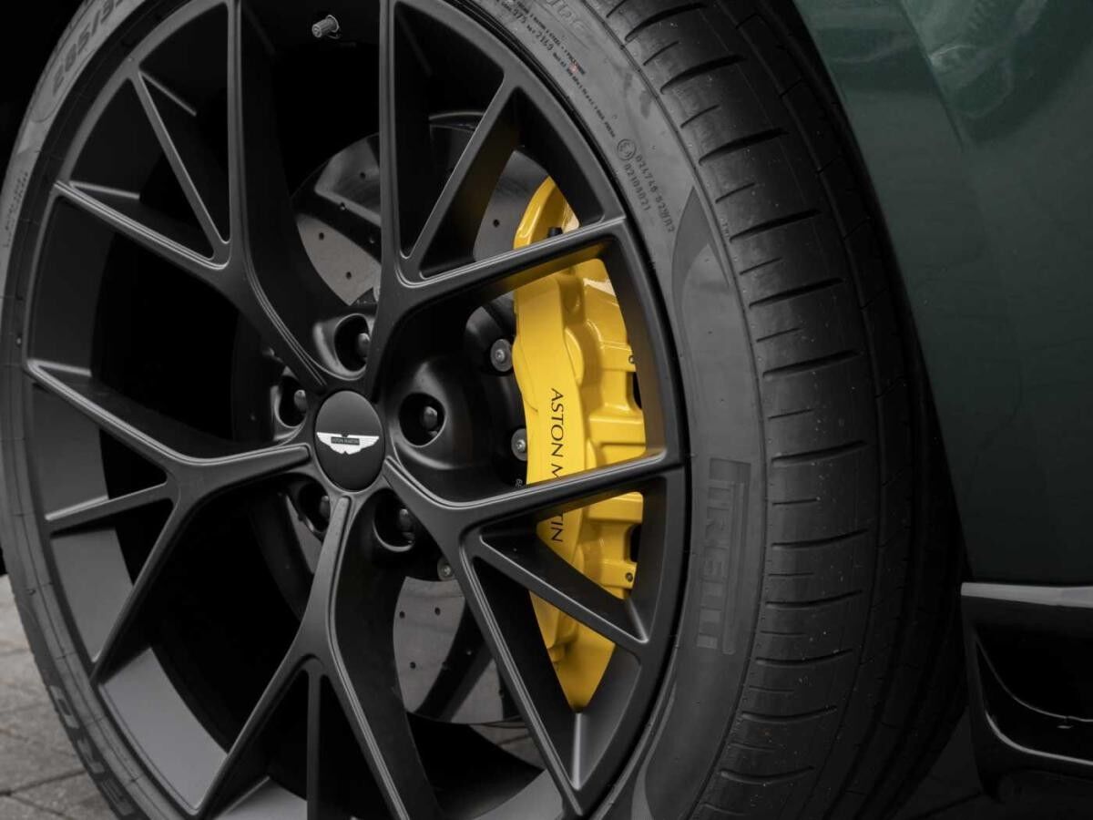 Aston Martin DBX 4.0 V8 DBX707