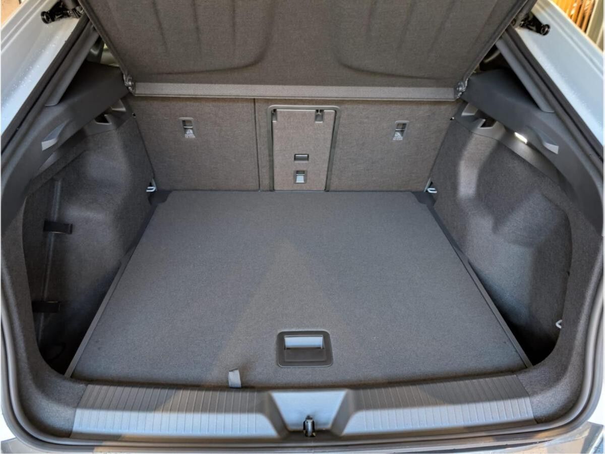 Cupra Tavascan Endurance SOFORT VERFÜGBAR! 210kW (286PS) 77kWh