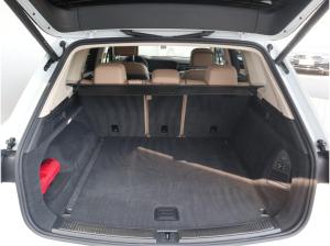 Volkswagen Touareg R-Line 3.0 V6 TSI (340 PS) DSG*4Motion*PANO*AHK*LUFT*360°*STHZG*