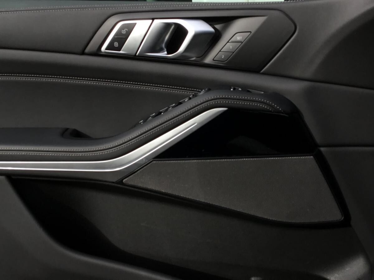 BMW X5 xDrive50e M SPORT PRO+PANO+AHK+PAP+HK SOUND