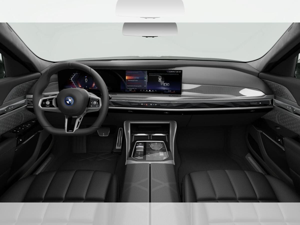 BMW i7 60 /FondEntertainment/SkyLounge/Automatiktüren/B&W