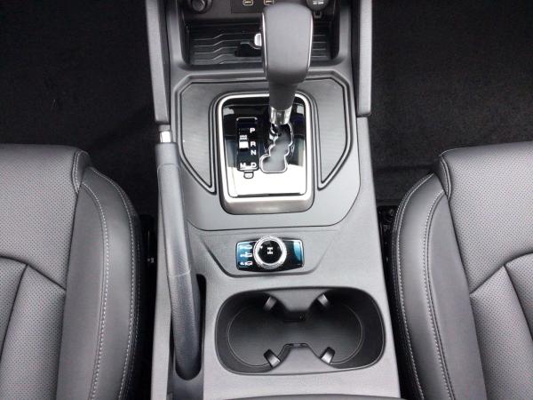 KGM Musso MUSSO GRAND 2.2D AUTOMATIK 4WD LUX