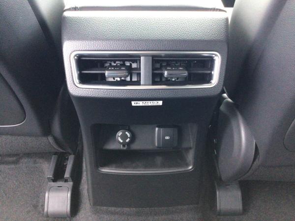 KGM Rexton REXTON 2.2D AUTOMATIK 4WD LUX KGM Rexton REXTON 2.2D AUTOMATIK 4WD LUX