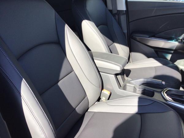 KGM Tivoli TIVOLI 1.5 T-GDI AUTOMATIK 4WD BLACK