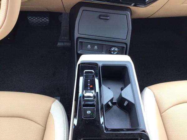 KGM Actyon ACTYON 1.5 T-GDI AUTOMATIK 4WD LUX