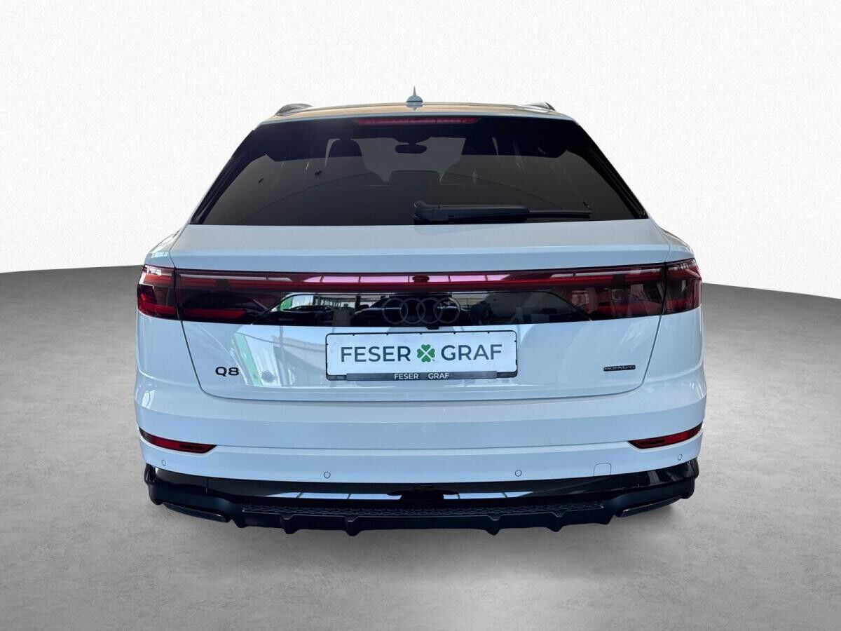Audi Q8 S line business TDI qu tiptr *PANO*AHK*MATRIX