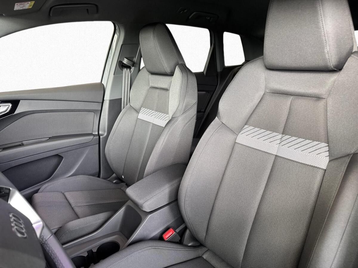Audi Q4 e-tron Q4 40 e-tron advanced *AHK*HuD*CarPlay*