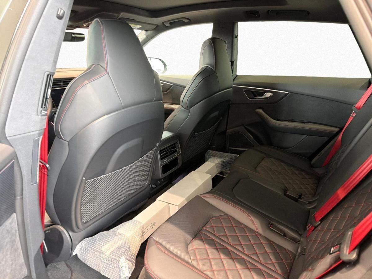 Audi Q8 S line business TDI qu. tiptr. *ABT BODYKIT*