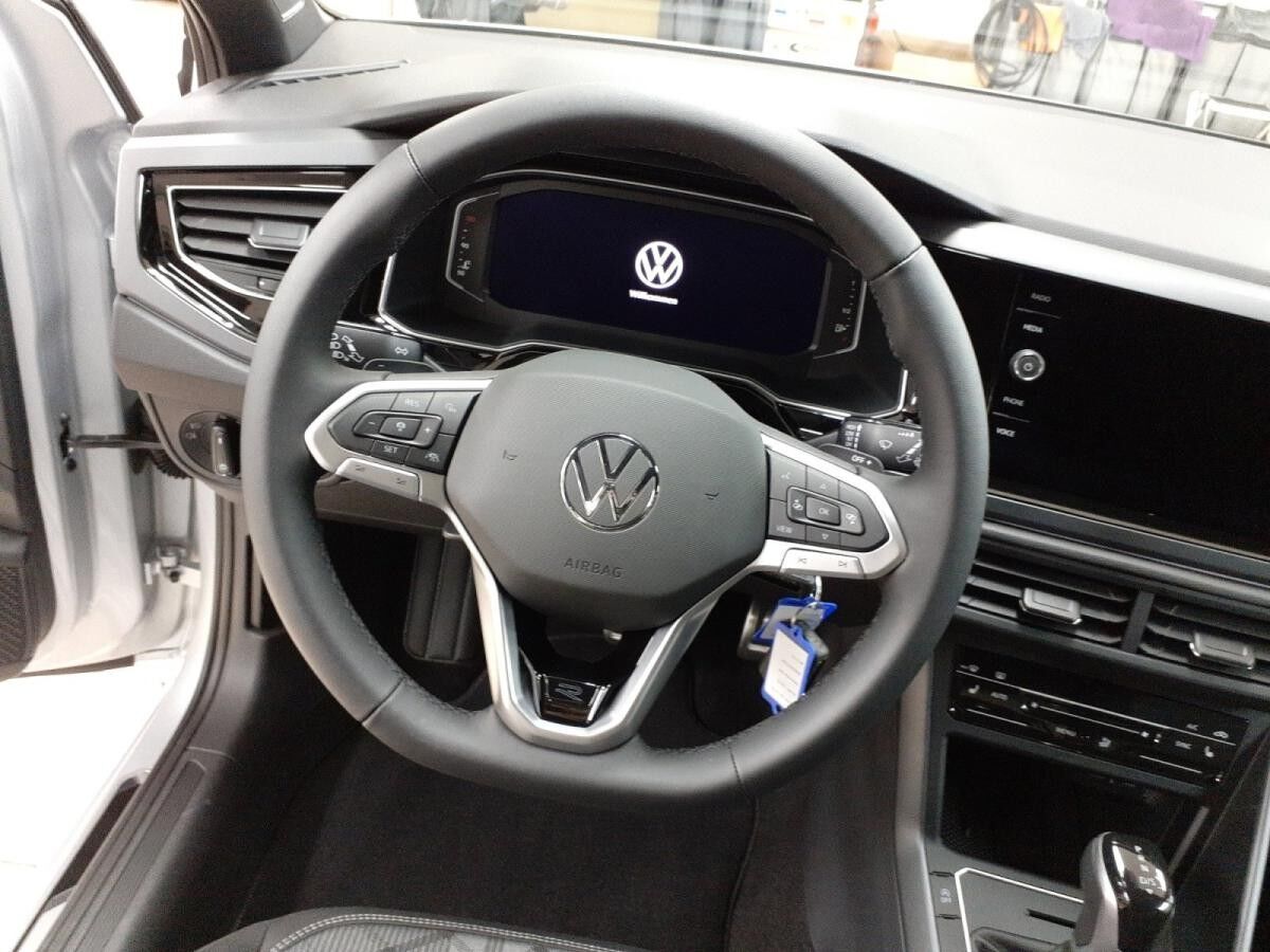 Volkswagen Polo 1.0TSI *Sitzh*Kamera*LED*App-Connect*R-Line