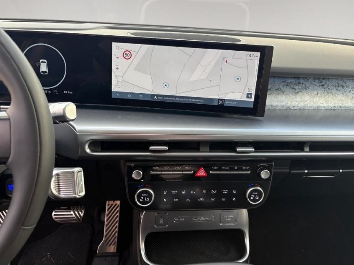 Hyundai IONIQ 9 6-Sitzer (MY26) 110 kWh (307 PS) 4WD UNIQ PANO