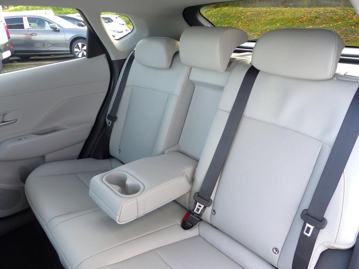 Hyundai KONA SX2  Elektro "sofort verfügbar"