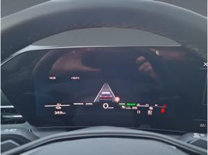 Audi Q6 e-tron TECH LED+ PANO KAM. ACC