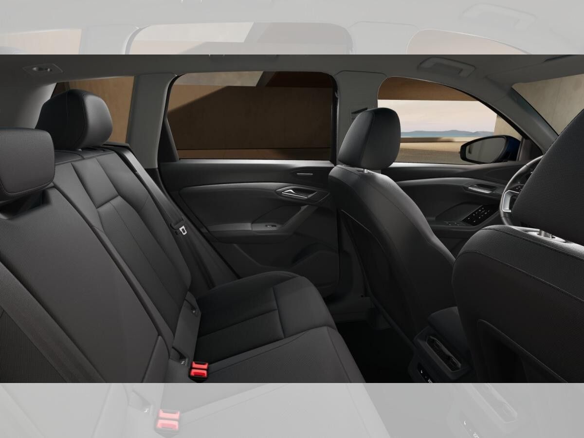 Audi Q6 e-tron TECH LED+ PANO KAM. ACC