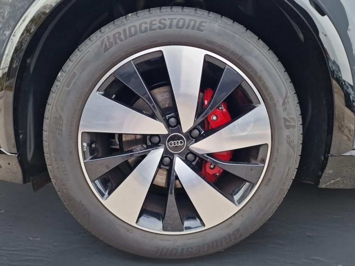 Audi Q6 e-tron performance S line Tech pro PANO 20